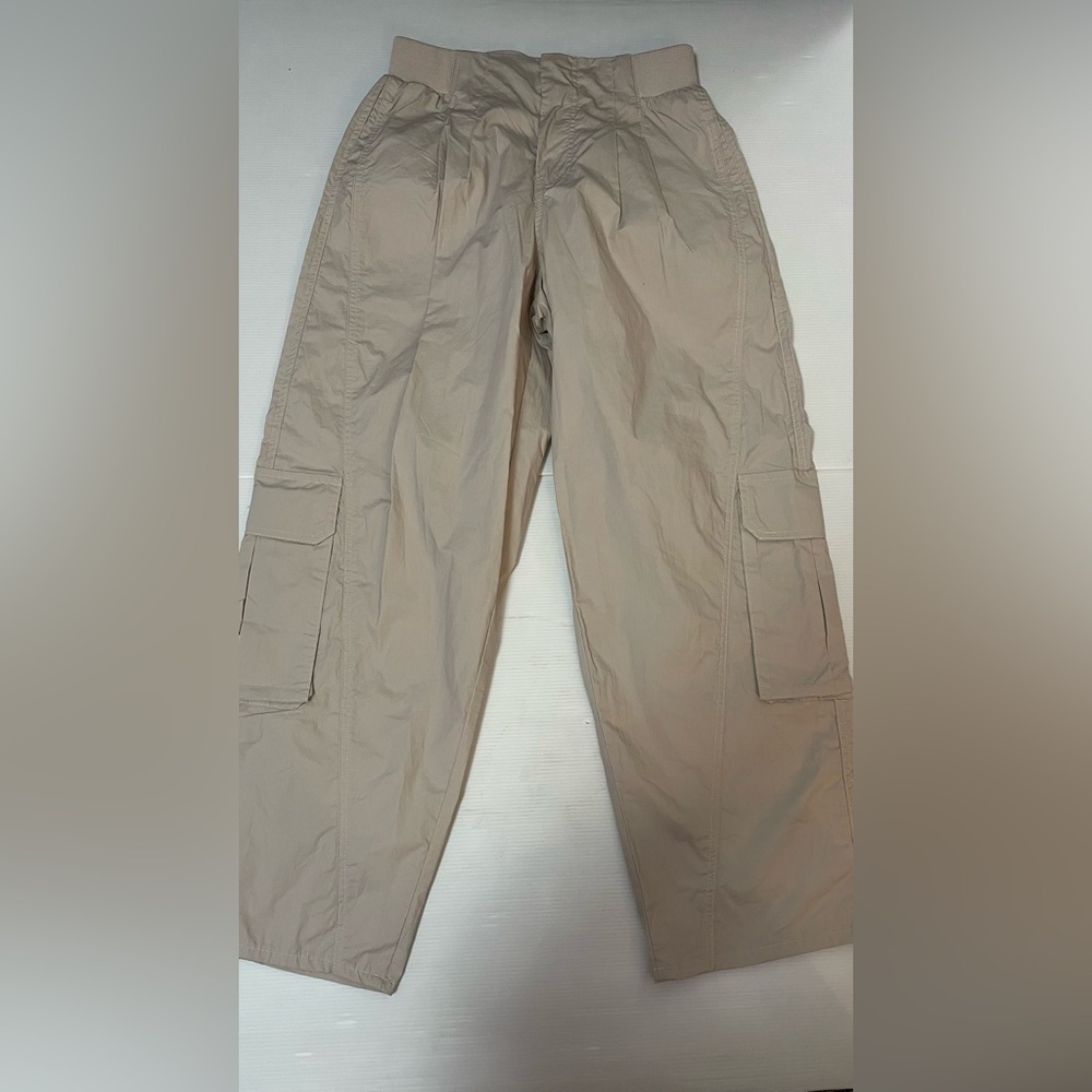 Grade & Gather Cargo Pants Pleated Front Elastic Waist Size M Tan Cream